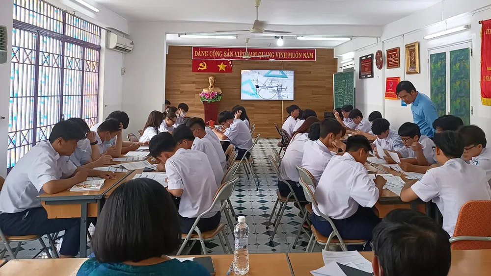 Học sinh Trường THPT Năng khiếu TDTT học theo chương trình của Bộ GD-ĐT