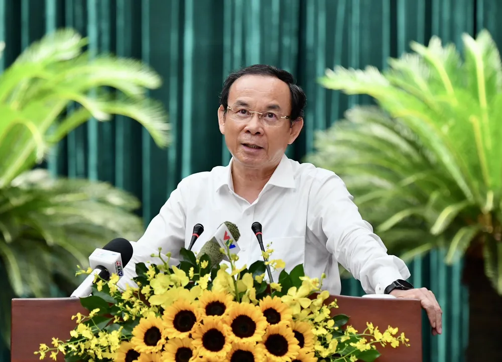 Bí thư Thành ủy TPHCM Nguyễn Văn Nên phát biểu kết luận hội nghị. Ảnh: VIỆT DŨNG Bí thư Thành ủy TPHCM Nguyễn Văn Nên phát biểu kết luận hội nghị. Ảnh: VIỆT DŨNG