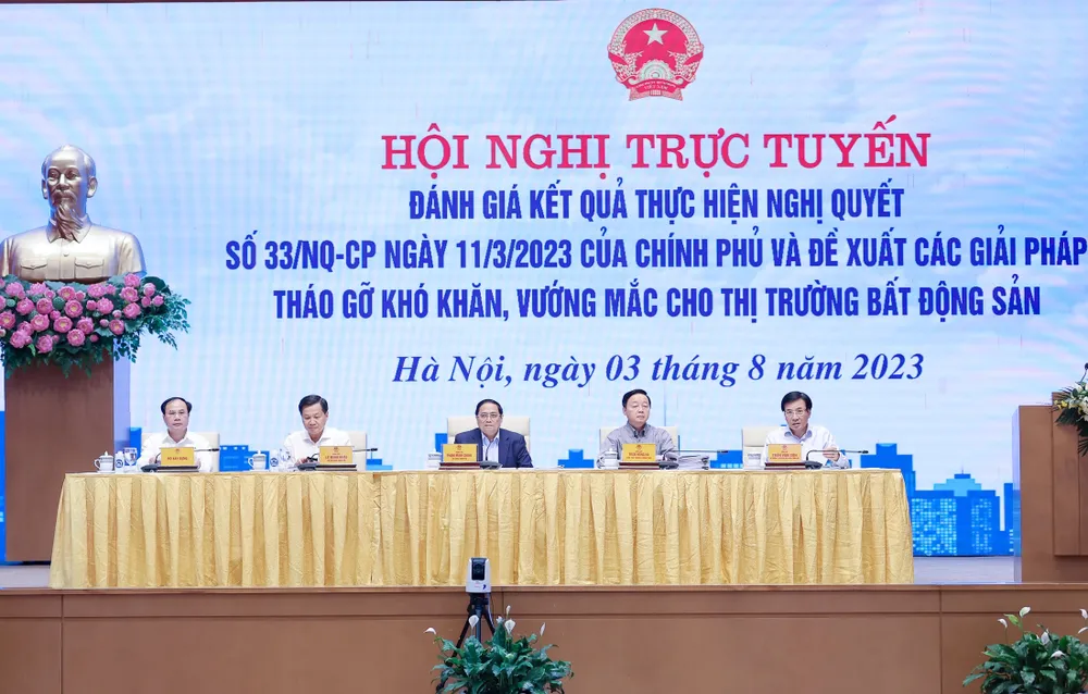 Hội nghị về tháo gỡ khó khăn, vướng mắc cho thị trường bất động sản. Ảnh: VIẾT CHUNG Hội nghị về tháo gỡ khó khăn, vướng mắc cho thị trường bất động sản. Ảnh: VIẾT CHUNG