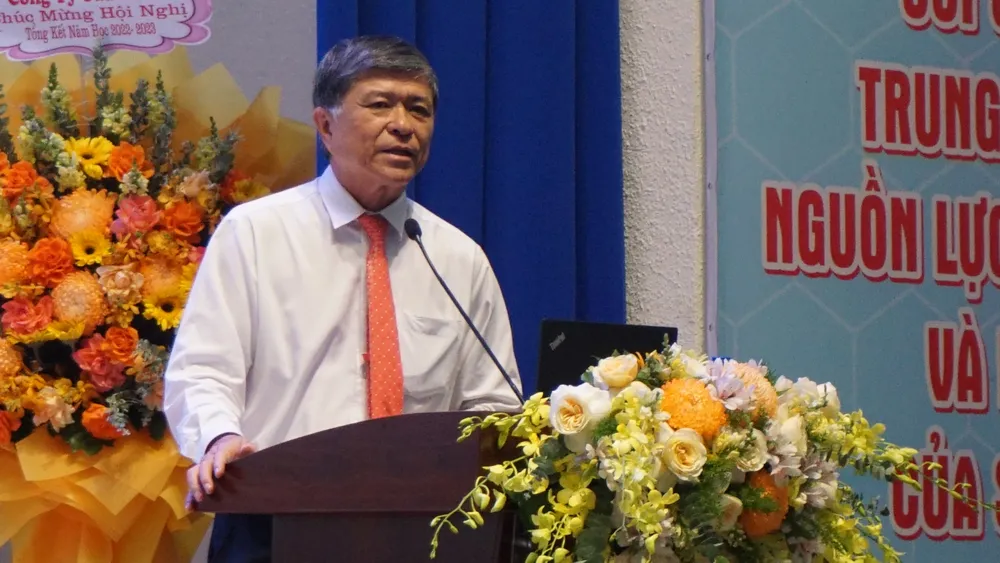 Giám đốc Sở GD-ĐT TPHCM Nguyễn Văn Hiếu phát biểu chỉ đạo tại hội nghị Giám đốc Sở GD-ĐT TPHCM Nguyễn Văn Hiếu phát biểu chỉ đạo tại hội nghị