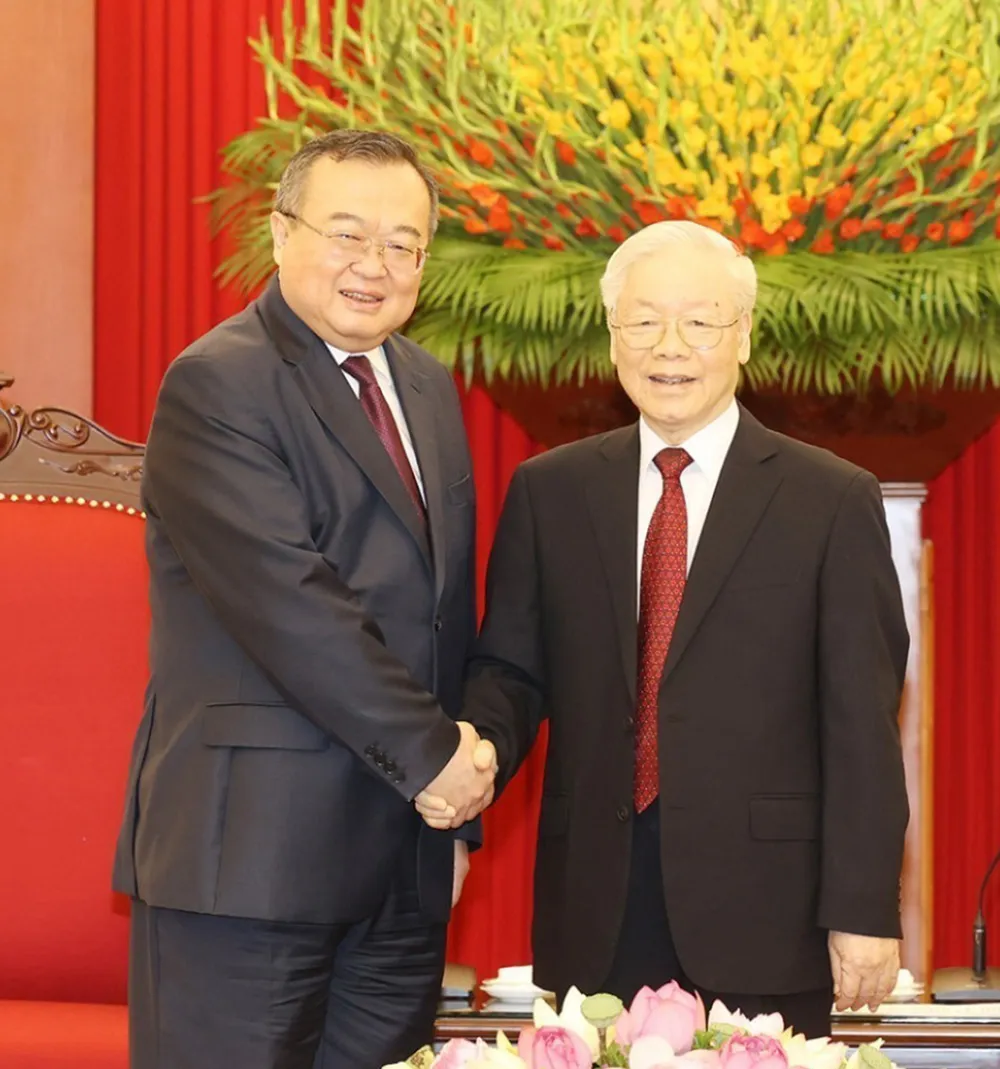 Tổng Bí thư Nguyễn Phú Trọng tiếp Trưởng Ban Liên lạc Đối ngoại Trung ương Đảng Cộng sản Trung Quốc Lưu Kiến Siêu. Ảnh: TTXVN Tổng Bí thư Nguyễn Phú Trọng tiếp Trưởng Ban Liên lạc Đối ngoại Trung ương Đảng Cộng sản Trung Quốc Lưu Kiến Siêu. Ảnh: TTXVN