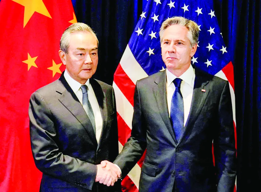 Ngoại trưởng Mỹ Antony Blinken gặp Ngoại trưởng Trung Quốc Vương Nghị bên lề Hội nghị Bộ trưởng Ngoại giao ASEAN và các đối tác tại Jakarta, Indonesia ngày 13-7 Ngoại trưởng Mỹ Antony Blinken gặp Ngoại trưởng Trung Quốc Vương Nghị bên lề Hội nghị Bộ trưởng Ngoại giao ASEAN và các đối tác tại Jakarta, Indonesia ngày 13-7