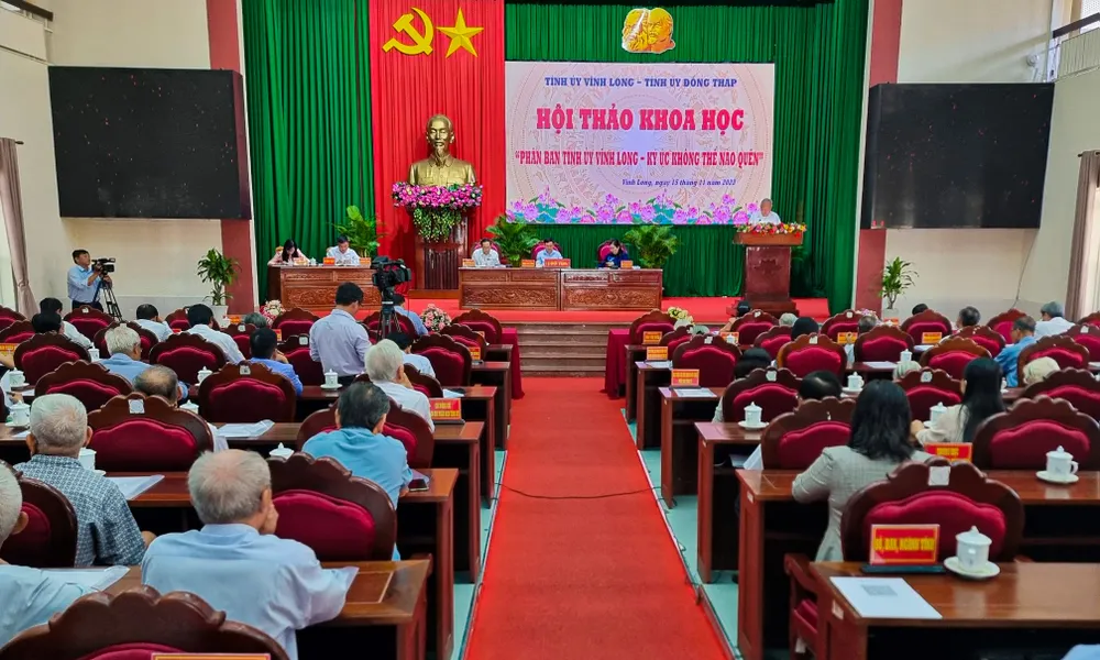 Các đại biểu tham dự hội thảo Các đại biểu tham dự hội thảo