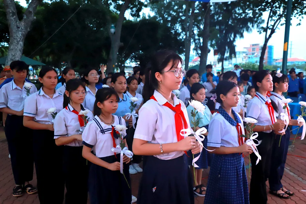 PSA Anh8-Học sinh.jpg