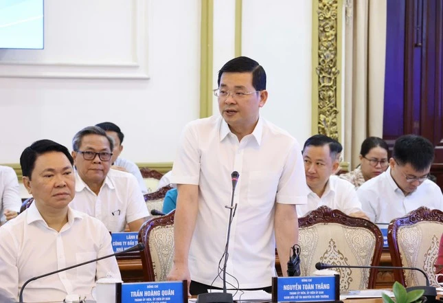 Ông Nguyễn Toàn Thắng phát biểu tại phiên họp kinh tế - xã hội của UBND TPHCM vào ngày 28-2 vừa qua. Ảnh: Đỗ Trà Giang gd-ntt-282-7372-1718.jpg