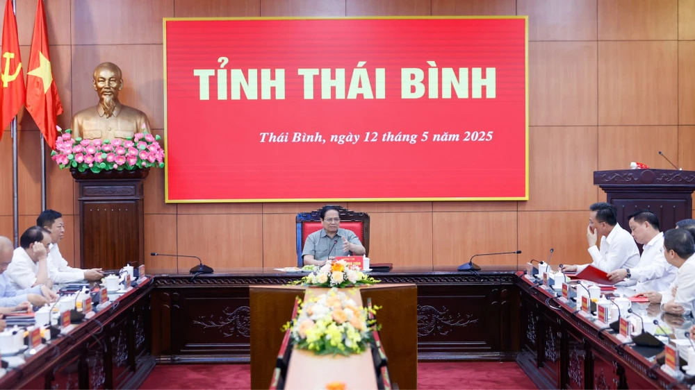 Thủ tướng Phạm Minh Chính làm việc với Ban Thường vụ Tỉnh ủy Thái Bình 1.png