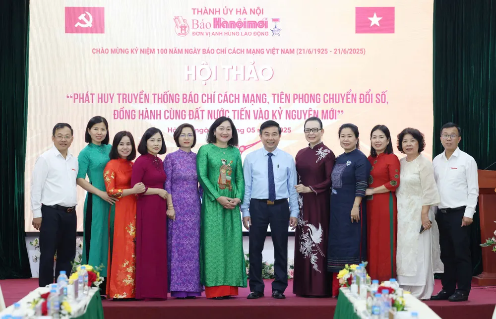 Các đại biểu dự hội thảo. Ảnh: QUANG PHÚC 1.jpg