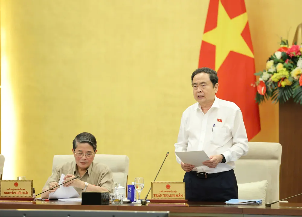 Chủ tịch Quốc hội Trần Thanh Mẫn phát biểu bế mạc phiên họp thứ 47 của Ủy ban Thường vụ Quốc hội, chiều 10-7. Ảnh: QUANG PHÚC mmm-9515-9203.jpeg