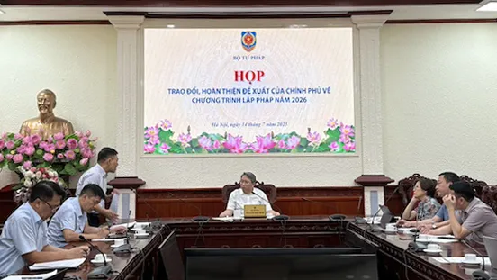 Bộ trưởng Bộ Tư pháp Nguyễn Hải Ninh chủ trì cuộc họp