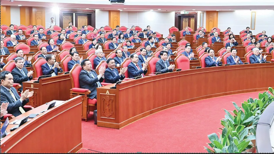 Lãnh đạo Đảng, Nhà nước và các đại biểu dự phiên bế mạc Hội nghị. Ảnh: VIẾT CHUNG 2.jpg