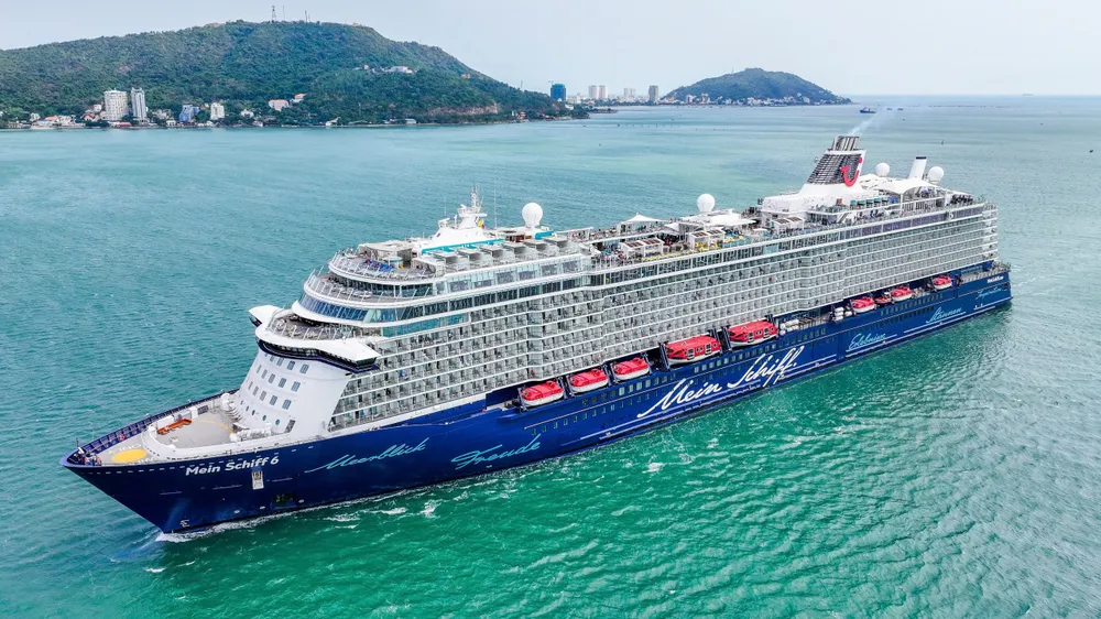 Tàu khách du lịch quốc tế đến Bà Rịa - Vũng Tàu 3.jpg