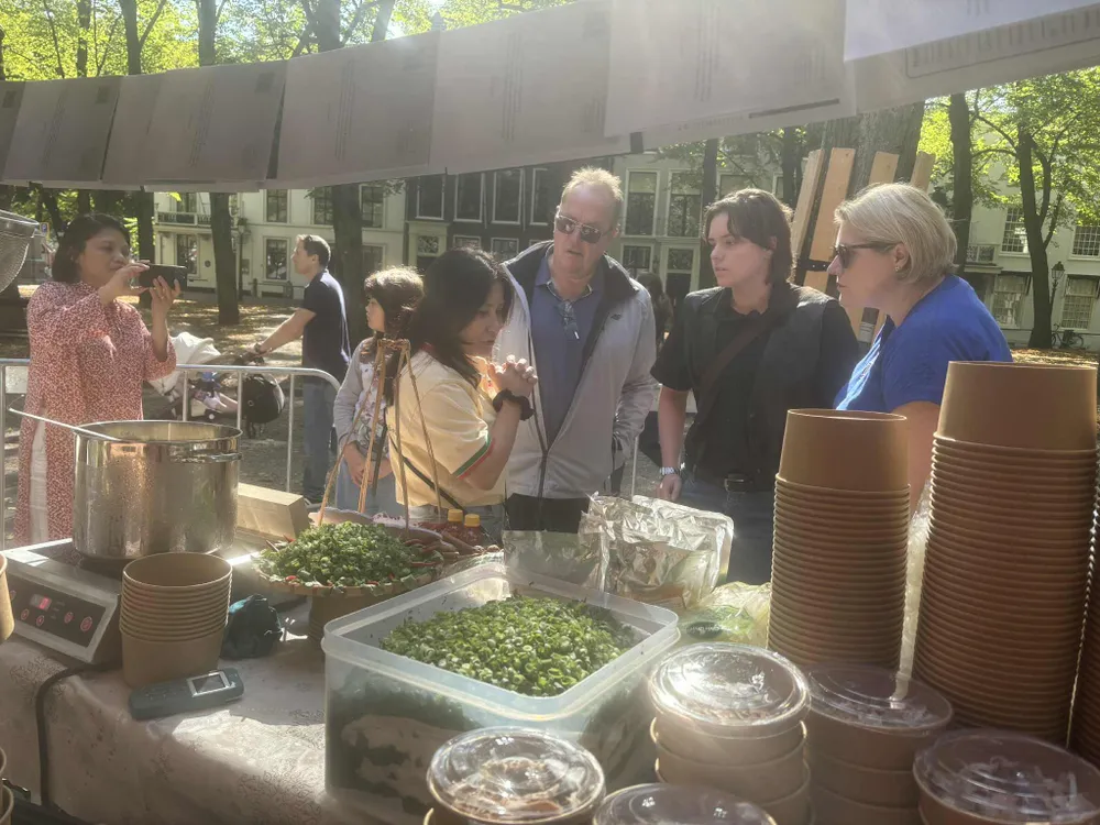 Introducing Vietnamese pho to diners in the Netherlands. Photo: LAM VAN CN8c.jpg