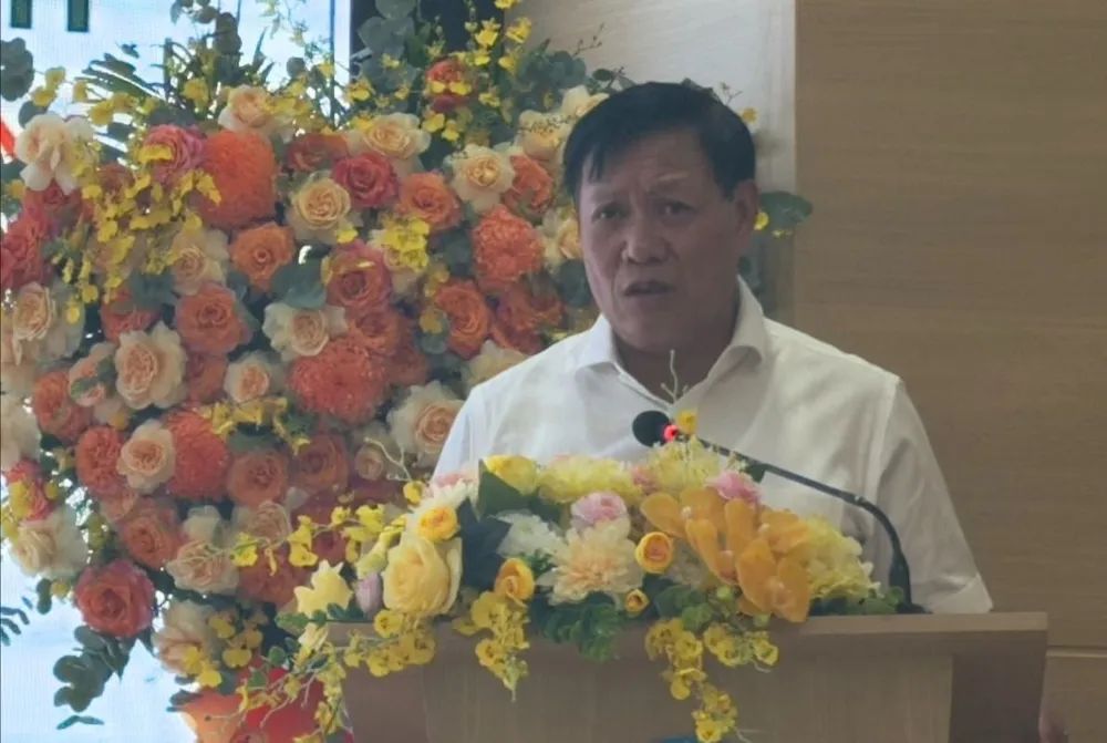 Thứ trưởng Bộ Y tế Đỗ Xuân Tuyên phát biểu tại đại hội. Ảnh: KIM HUYỀN IMG_0411.jpg