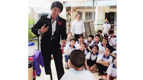 Ảo thuật gia Huy Nguyễn: Sống trọn vẹn với ảo thuật ảnh 2 Ảo thuật gia Huy Nguyễn: Sống trọn vẹn với ảo thuật ảnh 2