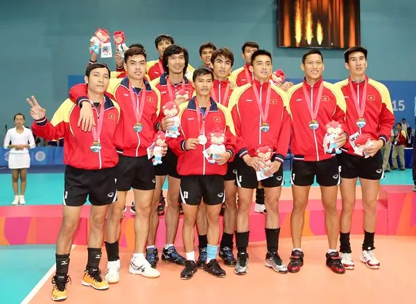 Đội tuyển bóng chuyền nam giành HCB tại SEA Games 28-Singapore Ảnh: DŨNG PHƯƠNG