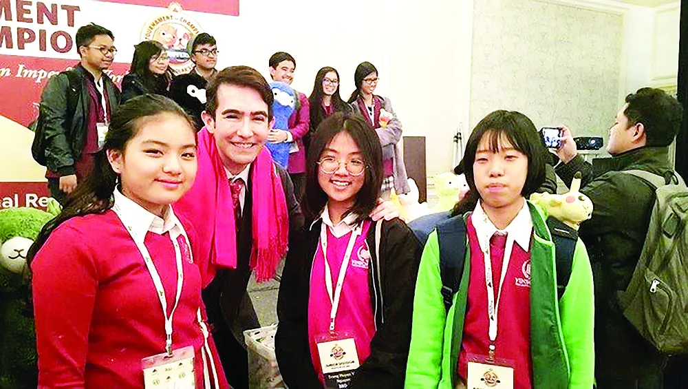 Vinschool đăng cai Cuộc thi “The World Scholar’s Cup 2017” vòng loại thế giới ảnh 2 Vinschool đăng cai Cuộc thi “The World Scholar’s Cup 2017” vòng loại thế giới ảnh 2