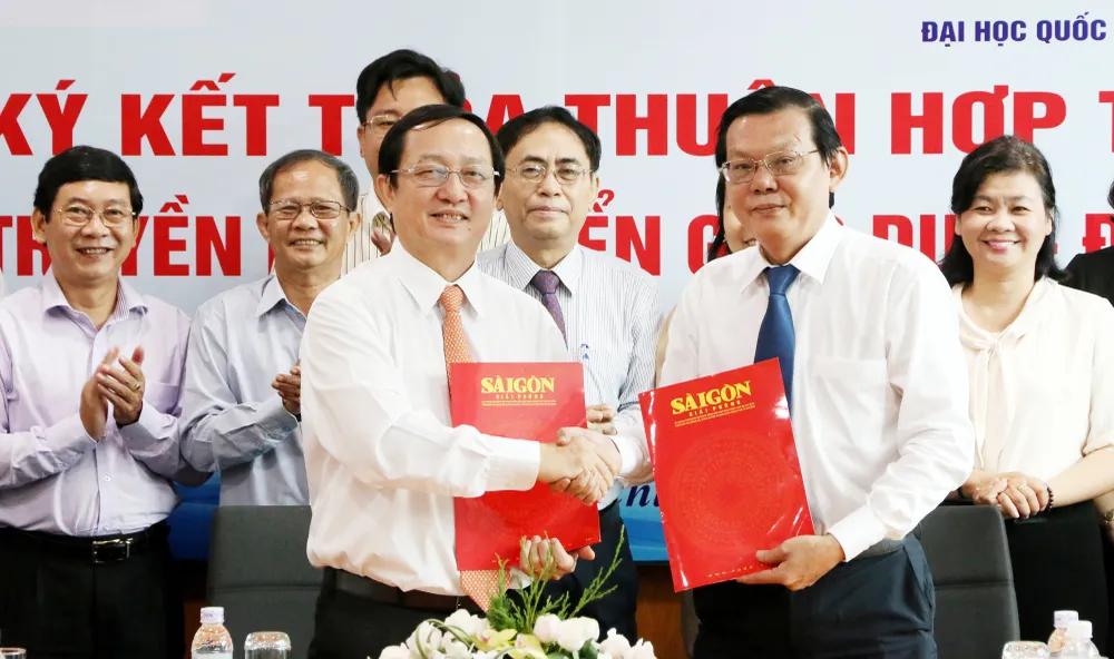 Báo SGGP và ĐH Quốc gia TPHCM hợp tác tuyên truyền phát triển giáo dục ảnh 5