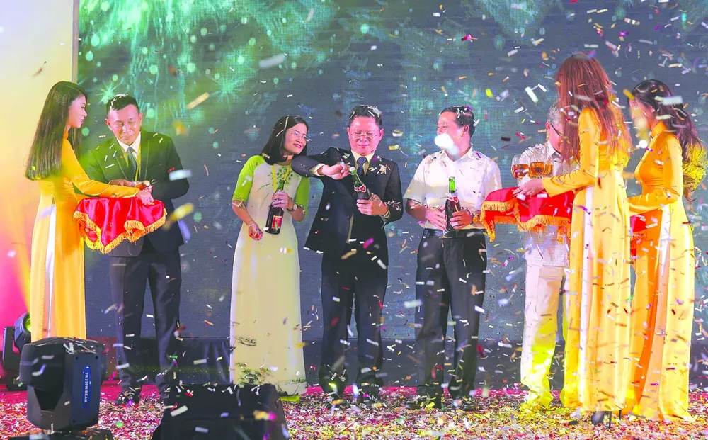 Hệ thống luật Thịnh Trí - 10 năm một chặng đường phát triển ảnh 1