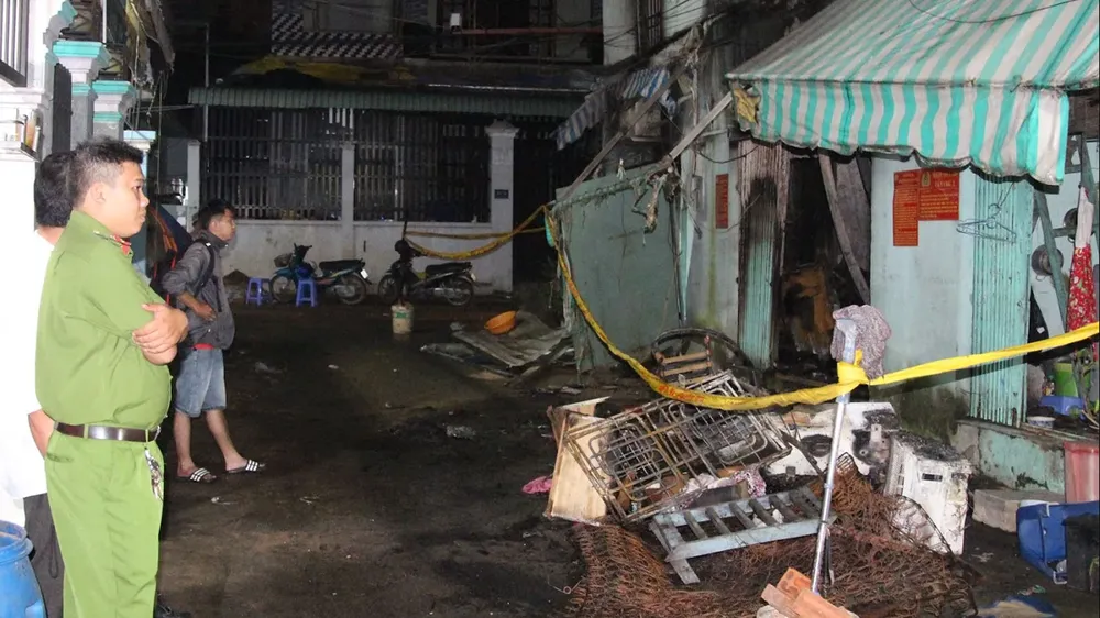 VIDEO: Cháy nhà dân lúc nửa đêm, 2 bà cháu tử vong, 4 người bị thương ảnh 5