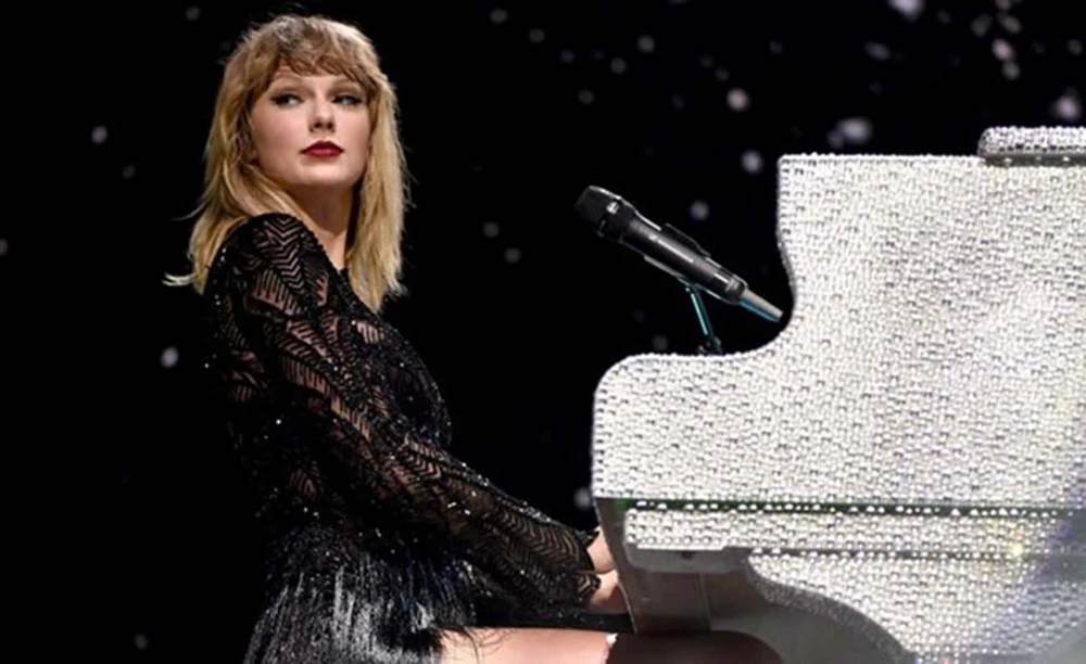 Album của Taylor Swift đắt hàng nhất trong năm 2017