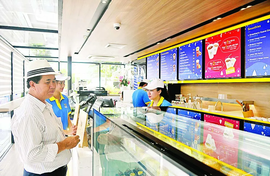 Thích thú trải nghiệm buýt đường sông  ảnh 5 Thích thú trải nghiệm buýt đường sông  ảnh 5