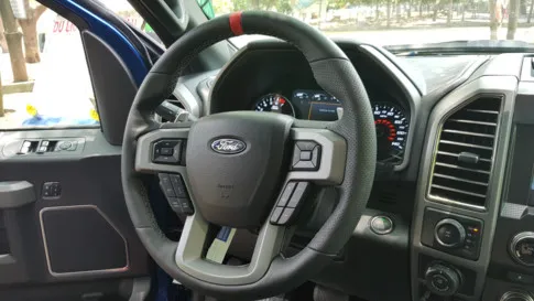 Siêu bán tải Ford F-150 Raptor đầu tiên tại Việt Nam ảnh 6 Diện kiến siêu bán tải Ford F-150 Raptor đầu tiên tại Việt Nam - ảnh 6
