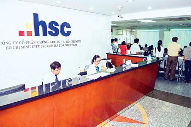 HSC dựng trần vì nghi án M&A? ảnh 1 HSC dựng trần vì nghi án M&A? ảnh 1