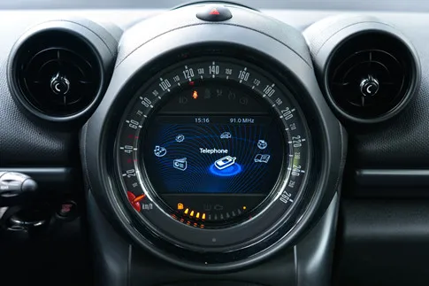 MINI Countryman S, khi bé hạt tiêu trưởng thành - ảnh 22