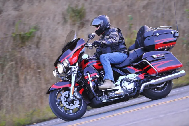 10 siêu môtô đường trường mơ ước dành cho phượt thủ hình ảnh 2 10 sieu moto duong truong mo uoc danh cho phuot thu hinh anh 2