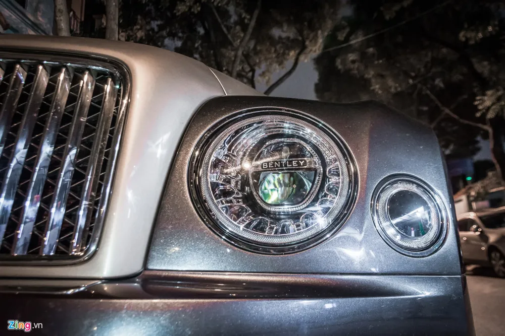 Sedan sieu sang Bentley Mulsanne EWB 2017 dau tien tai HN hinh anh 5