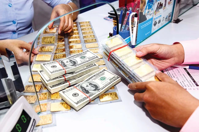 Huy động vàng và USD trong dân: Cần cơ chế mở sàn giao dịch ảnh 1 Huy động vàng và USD trong dân: Cần cơ chế mở sàn giao dịch ảnh 1