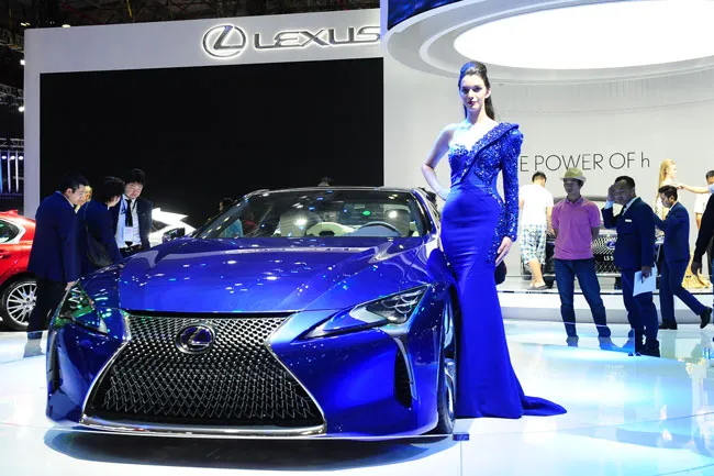 Dàn xe mới tràn ngập Vietnam Motor Show 2017 ảnh 4 Dàn xe mới tràn ngập Vietnam Motor Show 2017 ảnh 4