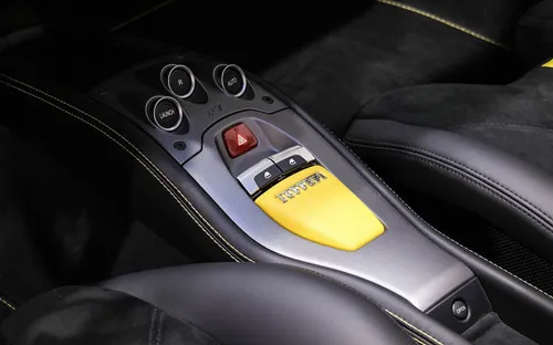 6,1 triệu USD cho siêu xe Ferrari hàng hiếm ảnh 11 6,1 triệu USD cho siêu xe Ferrari hàng hiếm - ảnh 11