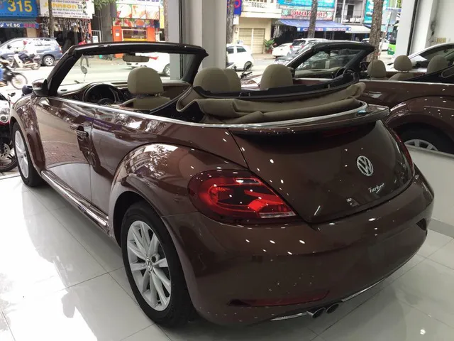 Con bọ Volkswagen Beetle Convertible 2017 cập bến Việt Nam - Ảnh 8. Con bọ Volkswagen Beetle Convertible 2017 cập bến Việt Nam - Ảnh 8.