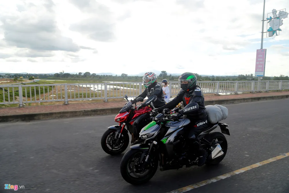 Hành trình 2.000 km xẻ dọc miền Trung trên xe Kawasaki hình ảnh 7 Hanh trinh 2.000 km xe doc mien Trung tren xe Kawasaki hinh anh 7