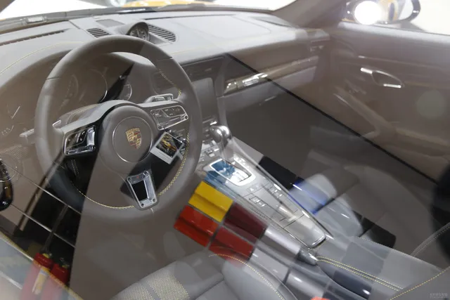 Porsche 911 Turbo S Exclusive Series có giá chỉ hợp với nhà giàu tại đất nước tỷ dân - Ảnh 8. Porsche 911 Turbo S Exclusive Series có giá chỉ hợp với nhà giàu tại đất nước tỷ dân - Ảnh 8.