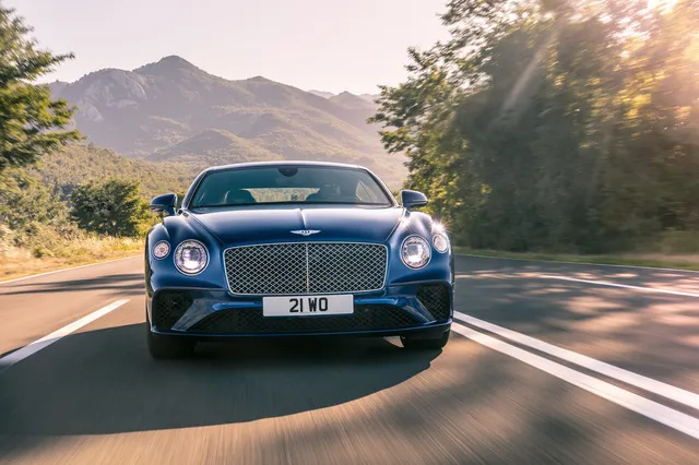Bentley Continental GT 2018 - Ông hoàng mới của dòng xe grand tourer - Ảnh 2. Bentley Continental GT 2018 - Ông hoàng mới của dòng xe grand tourer - Ảnh 2.