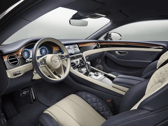 Bentley Continental GT 2018 - Ông hoàng mới của dòng xe grand tourer - Ảnh 8. Bentley Continental GT 2018 - Ông hoàng mới của dòng xe grand tourer - Ảnh 8.