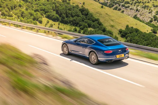Bentley Continental GT 2018 - Ông hoàng mới của dòng xe grand tourer - Ảnh 11. Bentley Continental GT 2018 - Ông hoàng mới của dòng xe grand tourer - Ảnh 11.