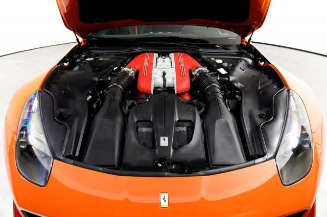Vẻ đẹp của chiếc Ferrari F12tdf có giá bán siêu đắt đỏ trên thế giới, giá từ 31,8 tỷ Đồng - Ảnh 16. Vẻ đẹp của chiếc Ferrari F12tdf có giá bán siêu đắt đỏ trên thế giới, giá từ 31,8 tỷ Đồng - Ảnh 16.