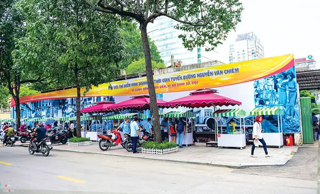 Thưởng thức ẩm thực ở phố hàng rong ảnh 2 Thưởng thức ẩm thực ở phố hàng rong ảnh 2