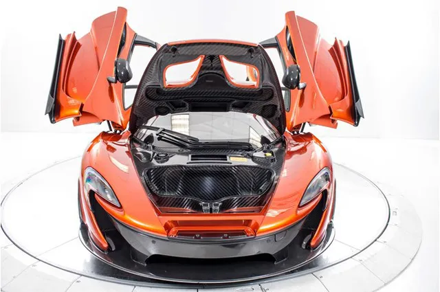 Siêu xe McLaren P1 lăn bánh ít nhất thế giới có giá 2,4 triệu USD - Ảnh 1. Siêu xe McLaren P1 lăn bánh ít nhất thế giới có giá 2,4 triệu USD - Ảnh 1.
