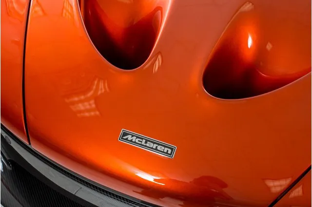Siêu xe McLaren P1 lăn bánh ít nhất thế giới có giá 2,4 triệu USD - Ảnh 9. Siêu xe McLaren P1 lăn bánh ít nhất thế giới có giá 2,4 triệu USD - Ảnh 9.