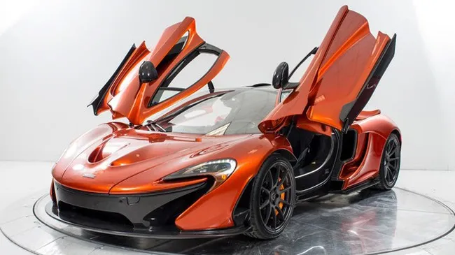 Siêu xe McLaren P1 lăn bánh ít nhất thế giới có giá 2,4 triệu USD Siêu xe McLaren P1 lăn bánh ít nhất thế giới có giá 2,4 triệu USD