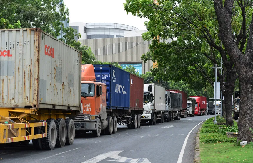 Am anh doan duong 8 km di mat 6 tieng o Sai Gon hinh anh 27