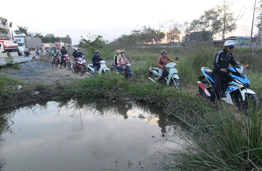 Am anh doan duong 8 km di mat 6 tieng o Sai Gon hinh anh 32