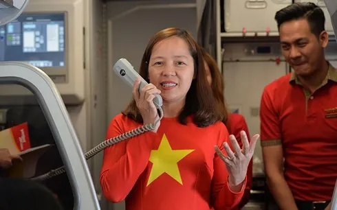 phó tổng giám đốc vietjet trải lòng sau chuyến bay đón u23 việt nam hình 4 pho tong giam doc vietjet trai long sau chuyen bay don u23 viet nam hinh 4
