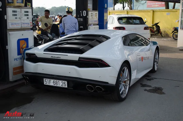 Đổ xăng cho siêu xe tham dự Car & Passion hết bao nhiêu tiền? - Ảnh 2. Đổ xăng cho siêu xe tham dự Car & Passion hết bao nhiêu tiền? - Ảnh 2.