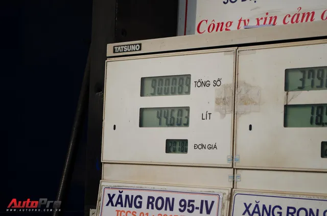 Đổ xăng cho siêu xe tham dự Car & Passion hết bao nhiêu tiền? - Ảnh 7. Đổ xăng cho siêu xe tham dự Car & Passion hết bao nhiêu tiền? - Ảnh 7.