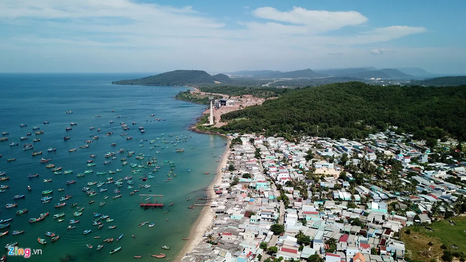 Dao ngoc Phu Quoc nhin tu tren cao hinh anh 12